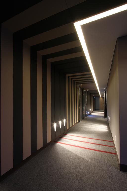Valentine Hotel Goyang Exterior photo